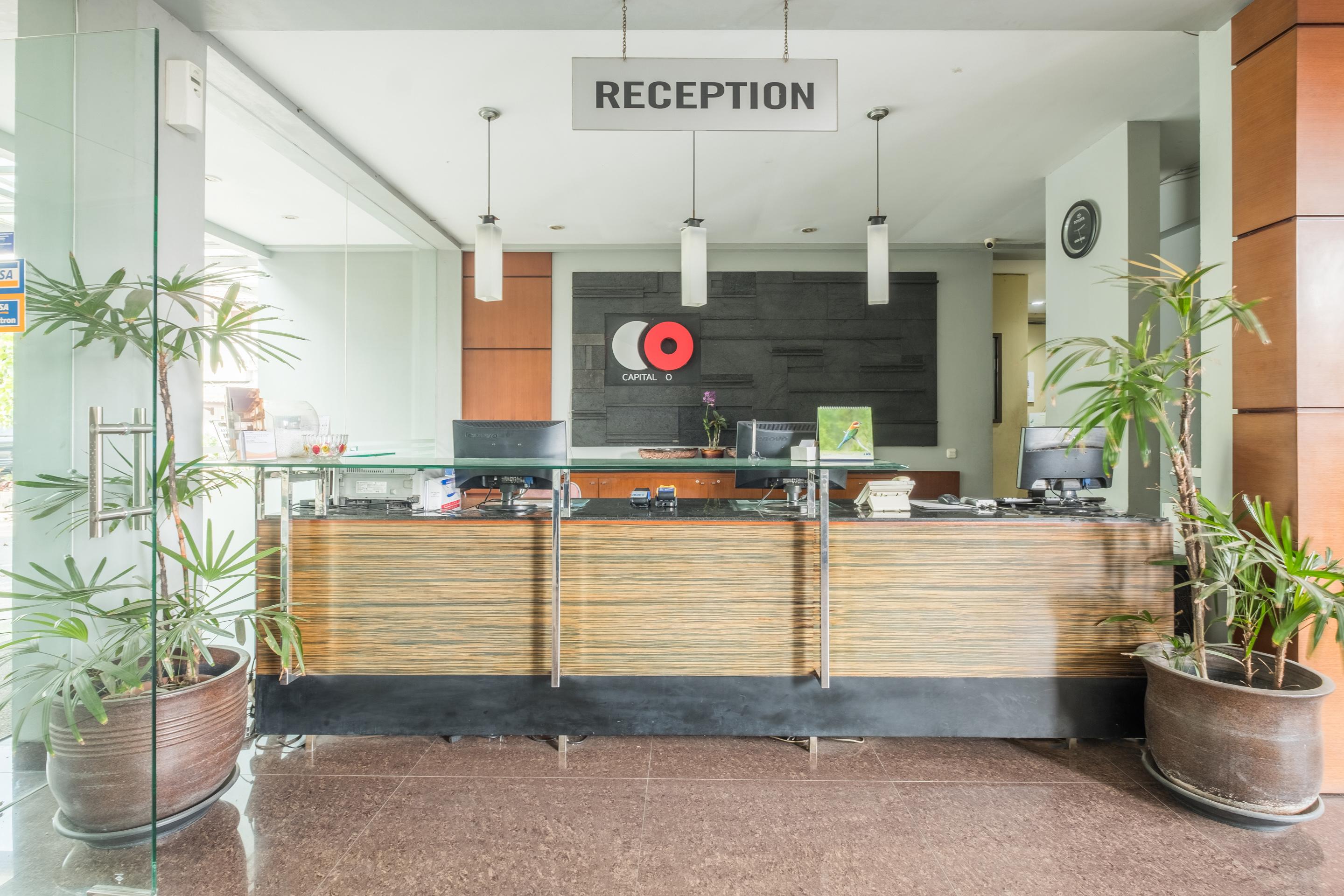 Capital O 874 Hotel Nyland Pasteur Bandung Eksteriør billede